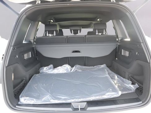 Certified 2026 Mercedes-Benz GLB 250 4MATIC image 10