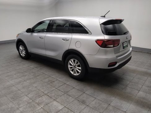 Used 2019 Kia Sorento AWD V6 image 3
