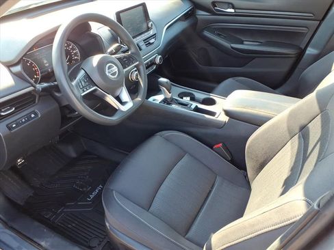 Used 2019 Nissan Altima 2.5 S image 14