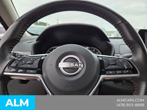 Used 2025 Nissan Altima 2.5 SR FWD image 23