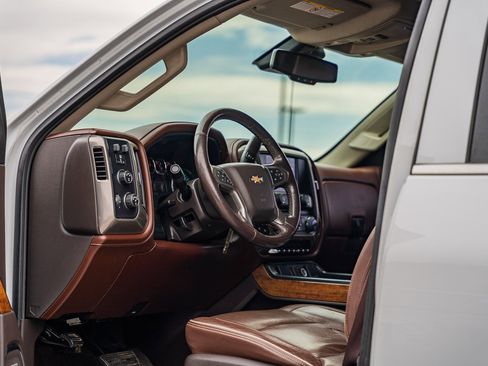 Used 2016 Chevrolet Silverado 3500 High Country w/ Duramax Plus Package image 26