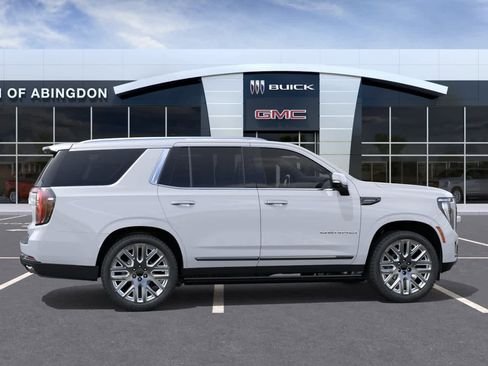 New 2026 GMC Yukon Denali Ultimate w/ LPO, Floor Liner Package AWD/4WD image 5