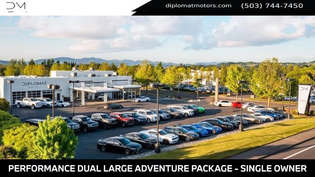 Used 2024 Rivian R1S Adventure Dual AWD/4WD image 2
