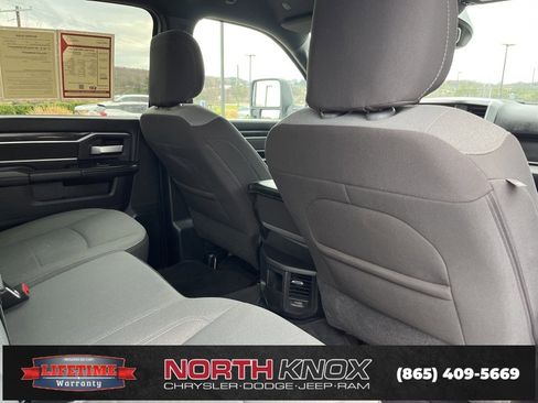 Used 2024 RAM 3500 Big Horn image 25