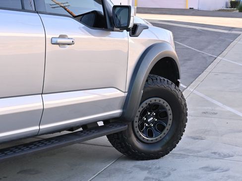 Used 2022 Ford F150 Raptor w/ Equipment Group 801A High AWD/4WD image 41
