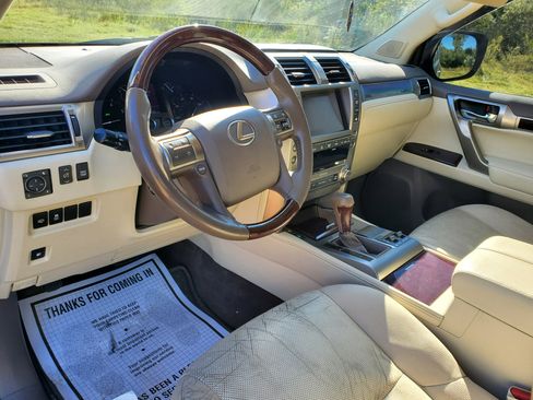 Used 2015 Lexus GX 460 image 23