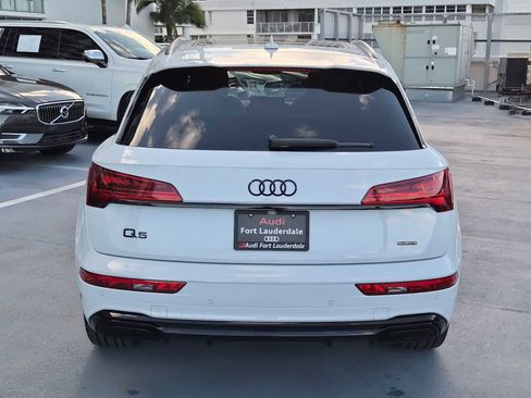 Certified 2025 Audi Q5 2.0T Premium Plus image 5
