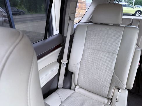 Used 2017 Lexus GX 460 Luxury AWD/4WD image 42
