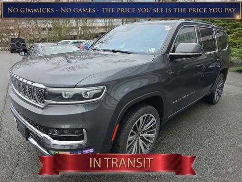 Used 2022 Jeep Grand Wagoneer Series III w/ Flexible Seating Group AWD/4WD image 3
