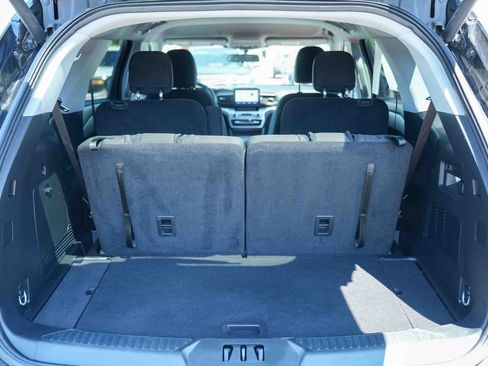 Certified 2023 Ford Explorer XLT AWD/4WD image 11