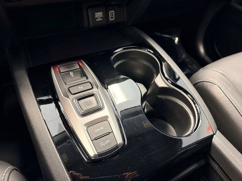 Used 2019 Honda Pilot Touring image 42