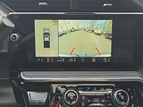 Certified 2024 GMC Sierra 3500 Denali Ultimate image 15