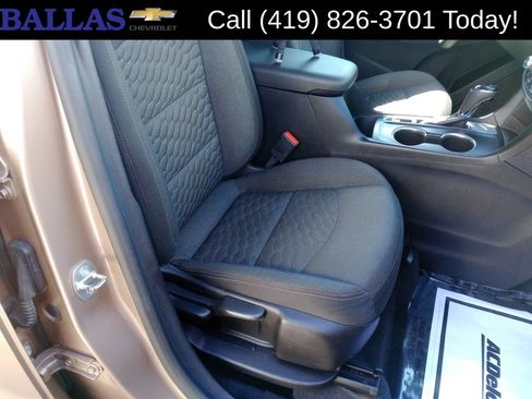 Certified 2019 Chevrolet Equinox LT FWD image 28