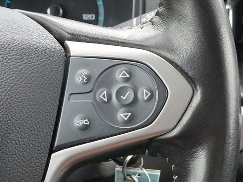 Used 2020 Chevrolet Colorado LT AWD/4WD image 21