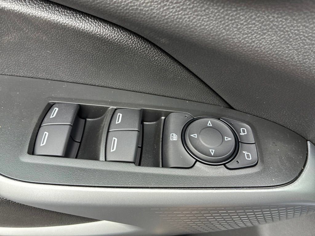 New 2026 Chevrolet Trax LS FWD image 21