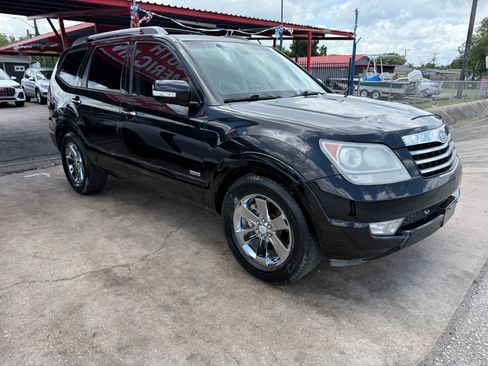 Used 2009 Kia Borrego Limited image 7