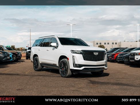 Used 2024 Cadillac Escalade Sport Platinum AWD/4WD image 1