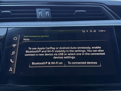 Used 2021 Audi e-tron Premium image 42