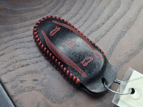 Used 2021 Tesla Model S Long Range Plus image 34