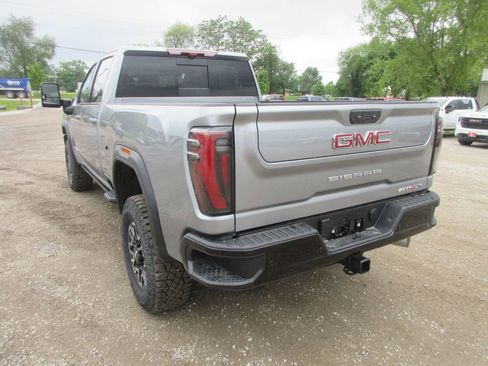 New 2026 GMC Sierra 2500 AT4X AWD/4WD image 9