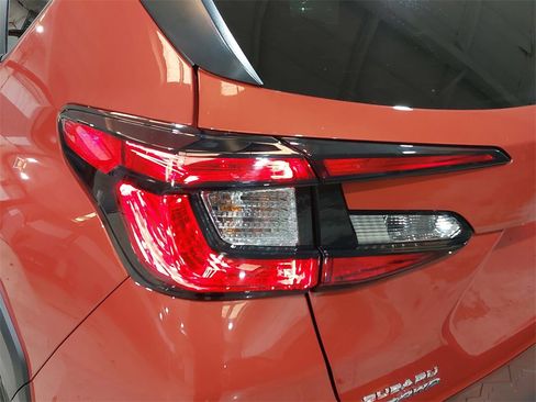 Certified 2025 Subaru Crosstrek 2.5i Limited image 33