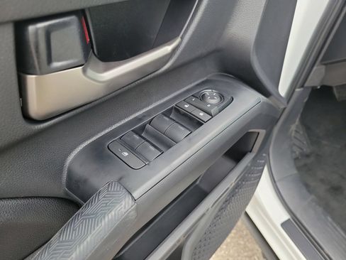 New 2026 Toyota Tacoma TRD Off-Road AWD/4WD image 19