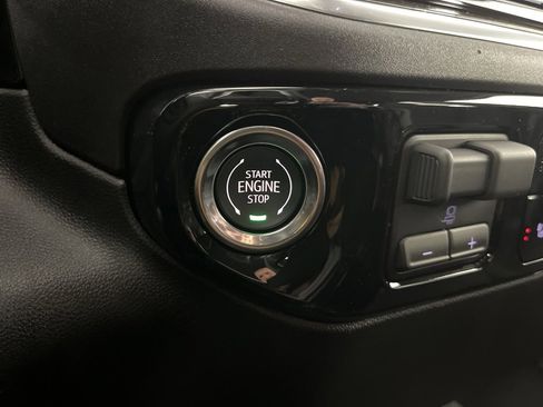 New 2026 Chevrolet Silverado 1500 LT image 33