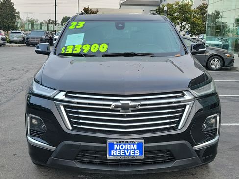 Used 2023 Chevrolet Traverse Premier FWD image 35