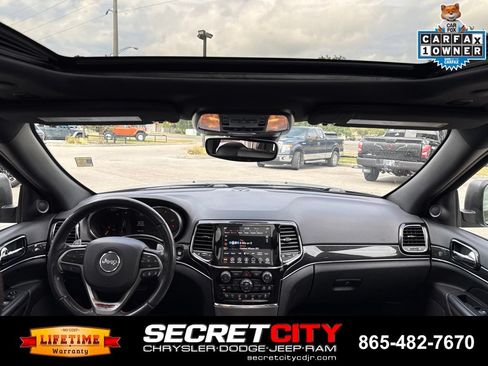 Used 2021 Jeep Grand Cherokee Trailhawk w/ Trailhawk Luxury Group AWD/4WD image 26