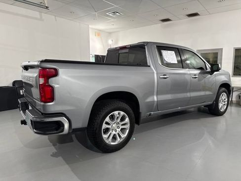Used 2024 Chevrolet Silverado 1500 LTZ AWD/4WD image 13