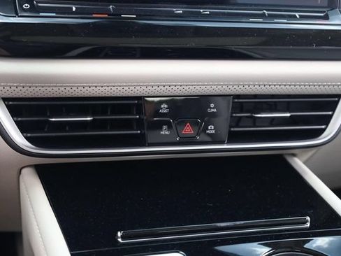 New 2026 Volkswagen Atlas SE AWD/4WD image 15