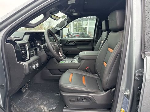 New 2026 GMC Sierra 2500 AT4 w/ AT4 Premium Plus Package image 9