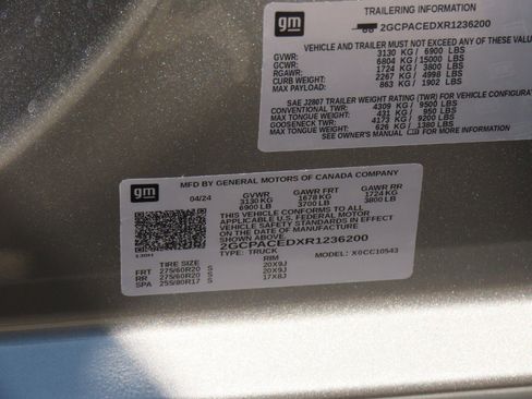 Used 2024 Chevrolet Silverado 1500 LT RWD image 29