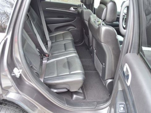 Used 2021 Jeep Grand Cherokee Limited w/ Luxury Group II image 37