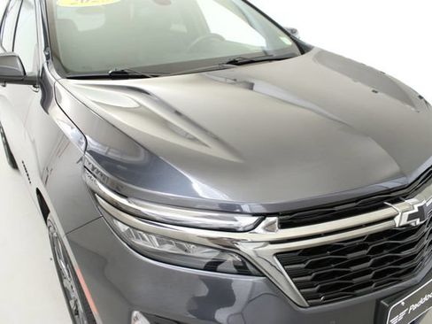 Used 2023 Chevrolet Equinox RS AWD/4WD image 12