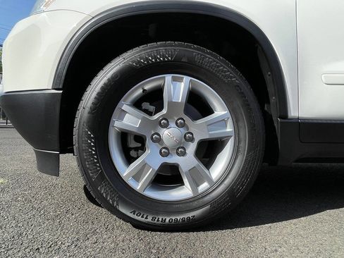 Used 2011 GMC Acadia SLE AWD/4WD image 10