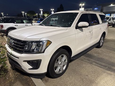 Used 2018 Ford Expedition Max XLT w/ Equipment Group 201A RWD image 1