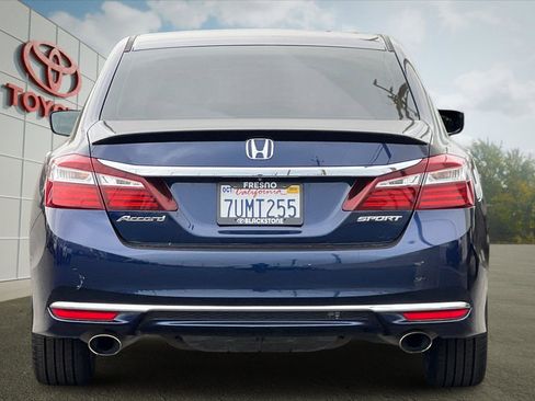 Used 2017 Honda Accord Sport image 4