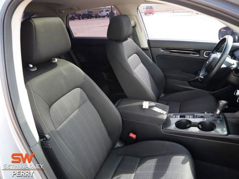 Used 2022 Honda Civic EX image 20