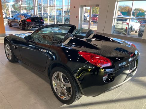Used 2007 Pontiac Solstice Convertible w/ Premium Package image 7