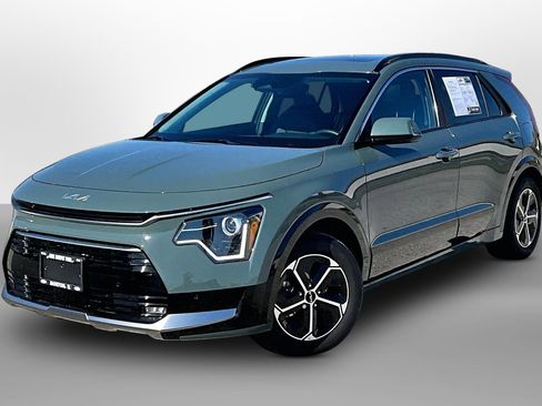 Used 2025 Kia Niro image 13