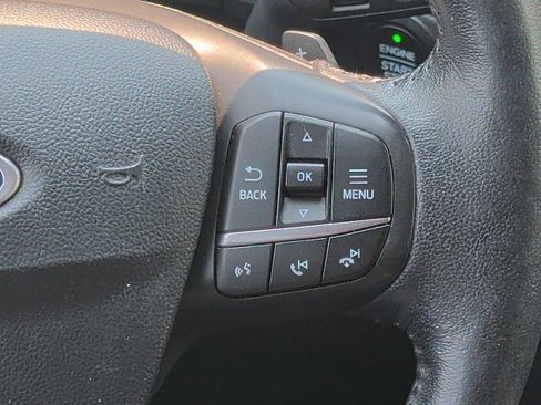 Used 2020 Ford Escape Titanium AWD/4WD image 27