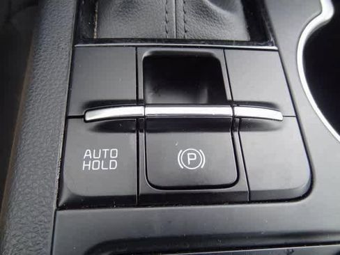 Used 2023 Kia K5 LXS image 27