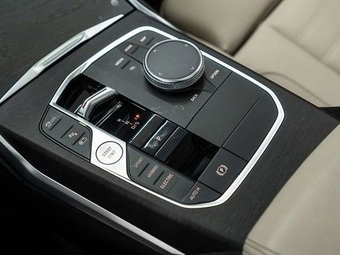 Used 2023 BMW 330e xDrive w/ Premium Package image 18