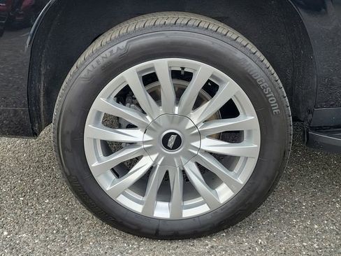 Used 2024 Cadillac Escalade ESV Luxury w/ LPO, Floor Liner Package image 6