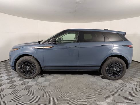 Used 2025 Land Rover Range Rover Evoque Dynamic SE image 2
