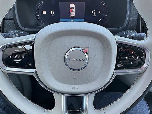 New 2026 Volvo XC90 B6 Ultra w/ Protection Package AWD/4WD image 23
