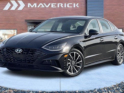 Used 2023 Hyundai Sonata Limited image 3