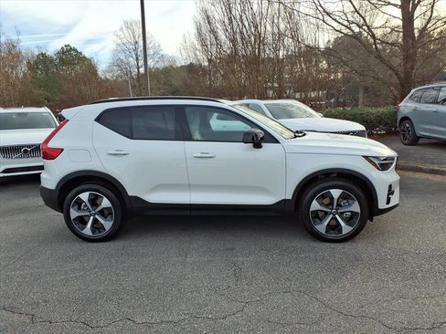 New 2026 Volvo XC40 B4 Plus w/ Climate Package image 2