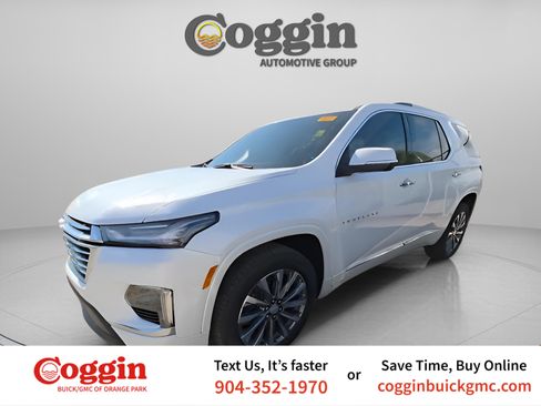 Used 2023 Chevrolet Traverse Premier image 1